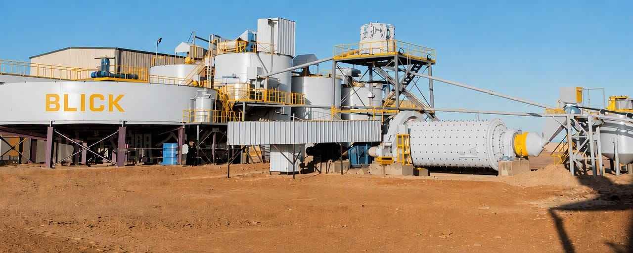 BLICK CIL plant with leaching tanks and ball mill on site