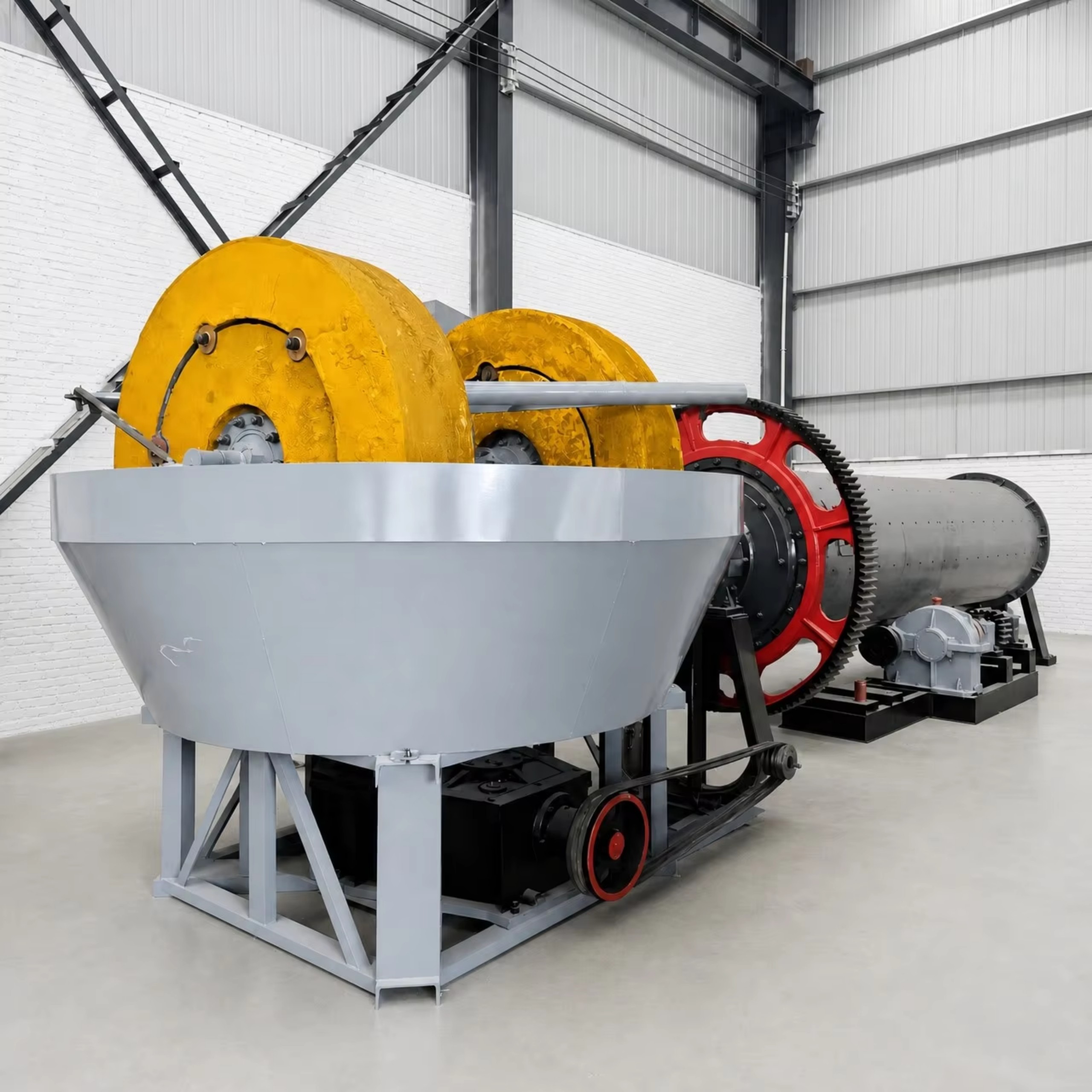 Wet pan mill (gold mill) in our showroom